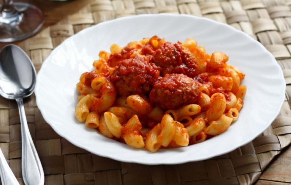 Gluten-Free Recipe: Macaroni with Homemade Marinara Sauce | Vitacost