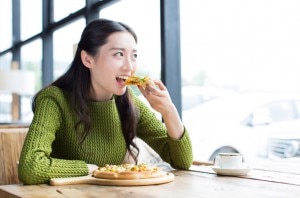 4 Natural Ways to Soothe Indigestion