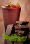 Paleo-Chocolate-Strawberry-Smoothie-001