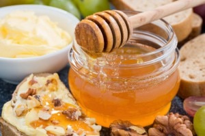 Delicious raw honey