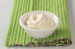 non-dairy cream made with cashews
