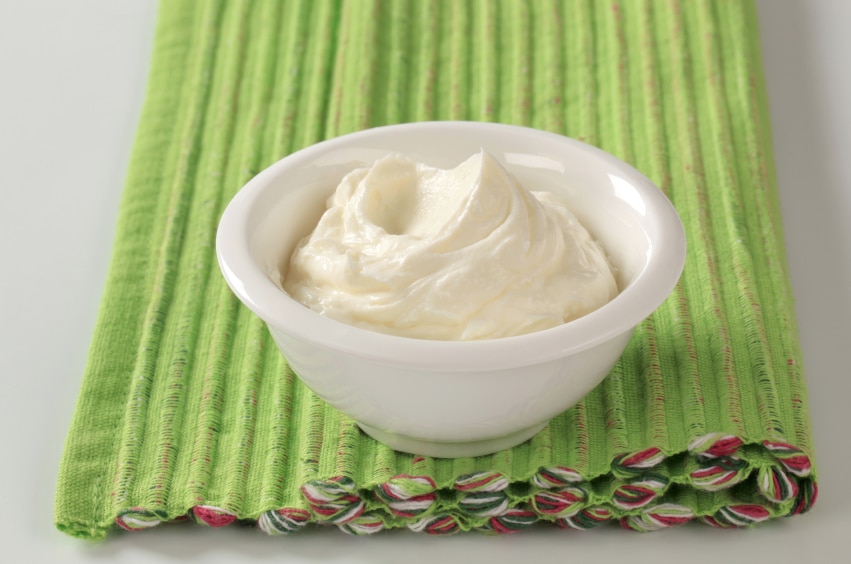 non-dairy cream made with cashews