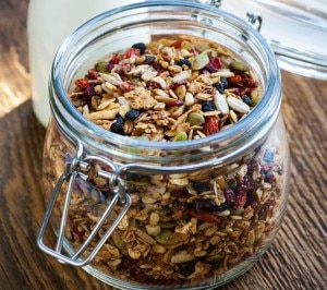 Raw Pumpkin-Cranberry Crumble