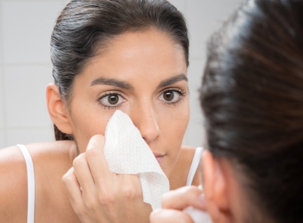 5 Can't-Live-Without Beauty Wipes