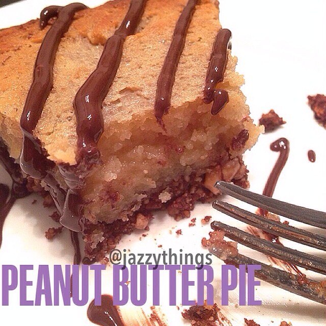 Low-Carb Peanut Butter Pie