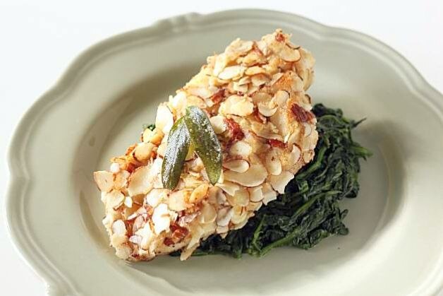 Spicy Almond-Crusted Chicken