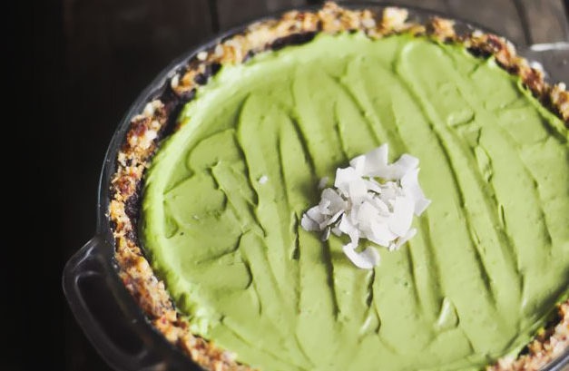 Vegan Avocado Key Lime Pie