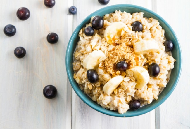 Blueberry Banana High-Protein Oatmeal