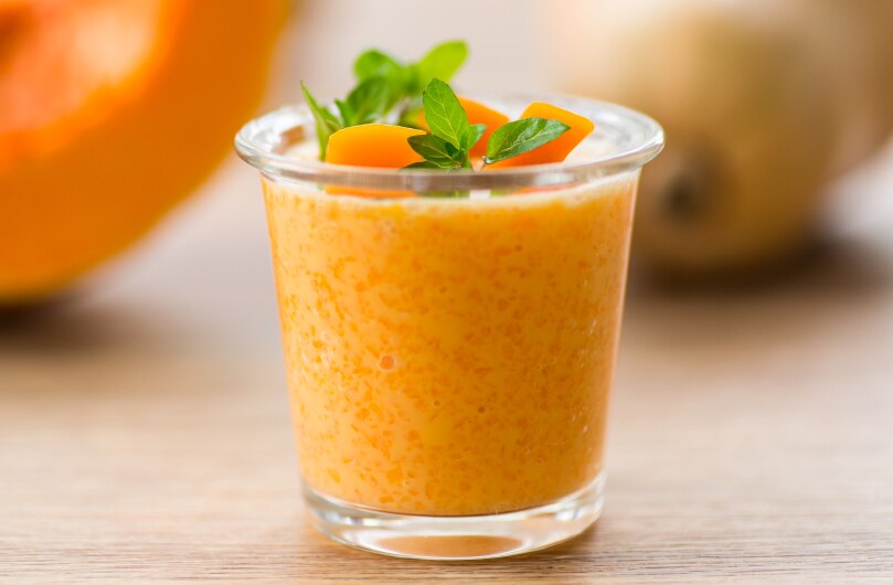 Creamy Citrus Maca-Mango Smoothie