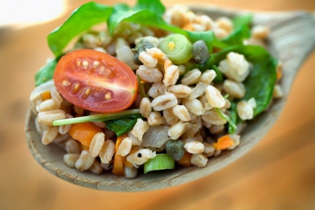 Farro Recipe Ideas & Health Benefits