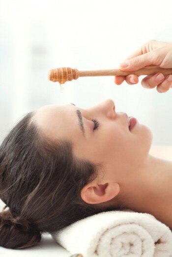 Honey facial massage