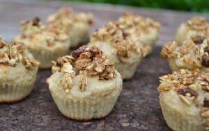 Banana Nut Mini Muffins
