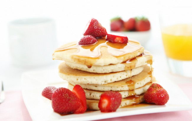 Chia-Strawberry Pam=ncakes Strawberry-Chia Pancakes