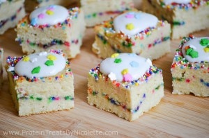 Vanilla Cake Blondie Recipe