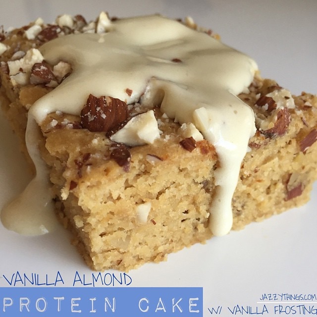 Vanilla-Nut Protein Powder Cake