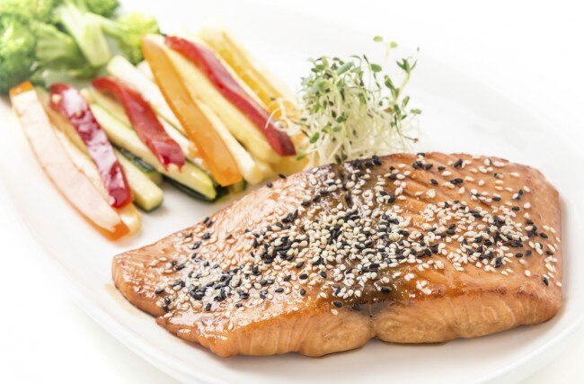 Ginger-Lemon Salmon With Sesame Seeds Lemon-Ginger Salmon With Sesame Seeds