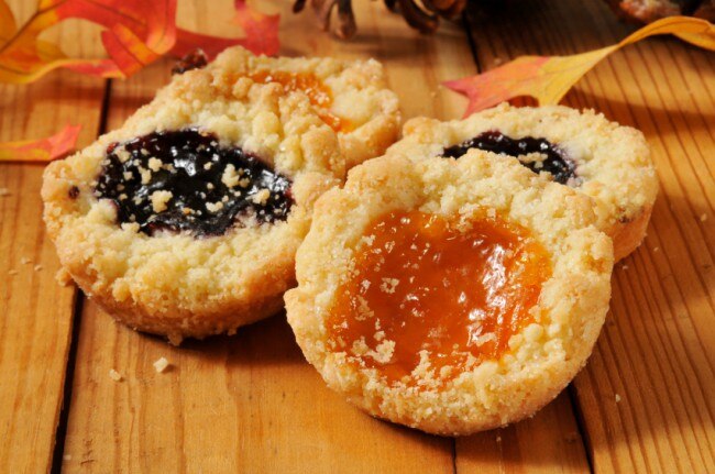 Peach-filled Shortbread Cookies