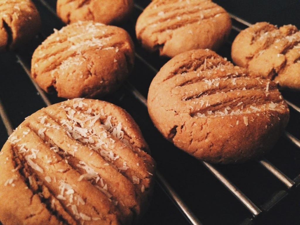 Recipe: Peanut Butter Coconut Cookies