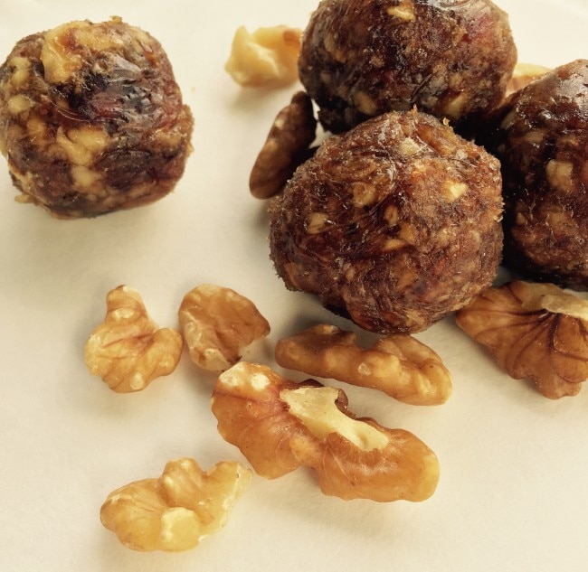 Vegan Maple-Nut Energy Bites Vegan Pre-Workout Snack
