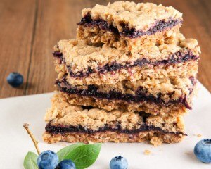 Oatmeal Crumb Bars with Blueberry Filling