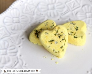 DIY Recipe: Turmeric Bath Bombs with Lime