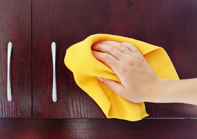 4 Natural Cleaning Products That Should Be in Every Home