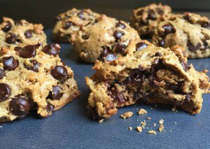 High-Protein Cookies with Dark Chocolate Chip