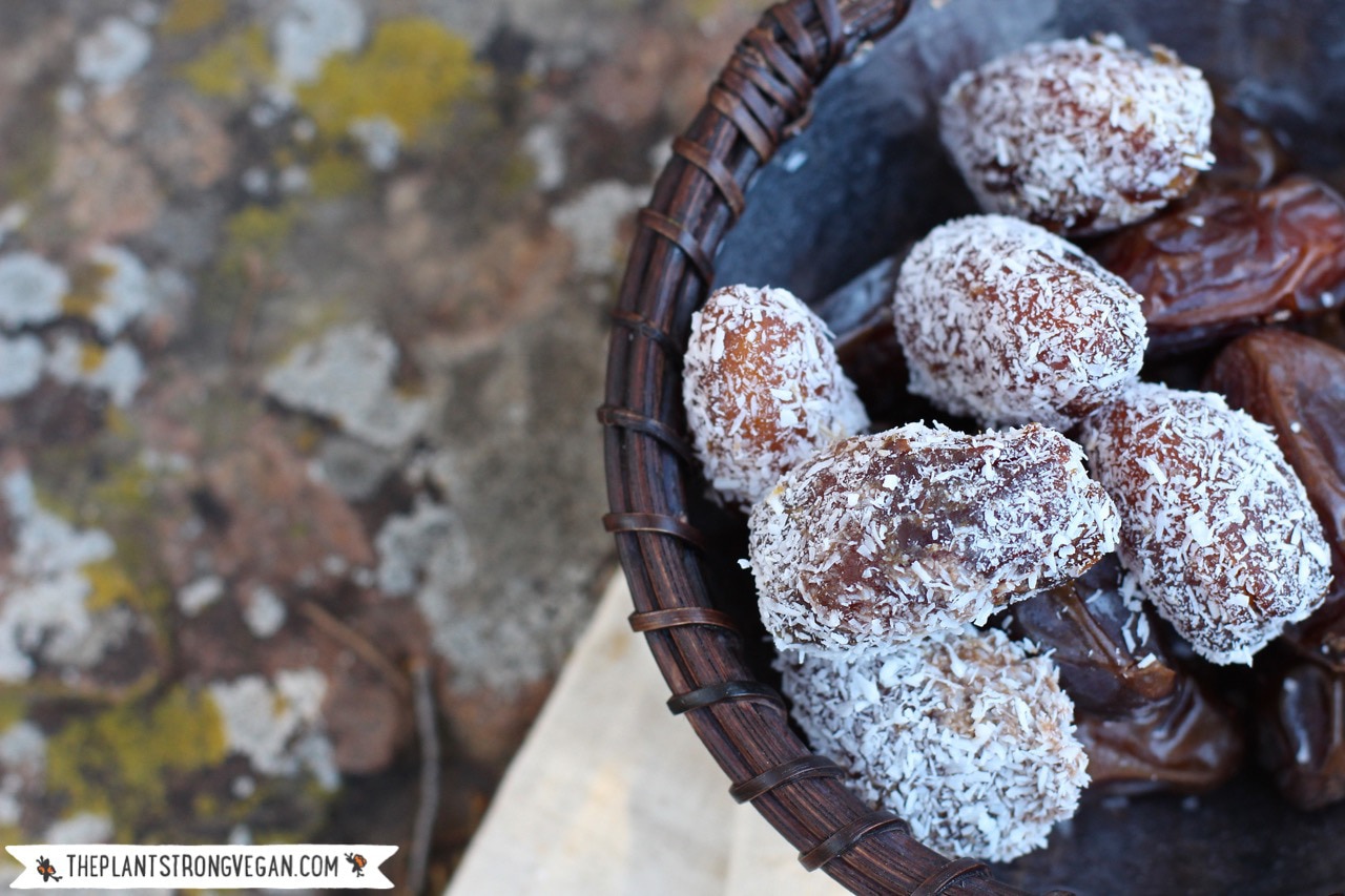 Almond-Stuffed Dates with Coconut Flakes  Snack Recipe: Dates with Almond & Coconut