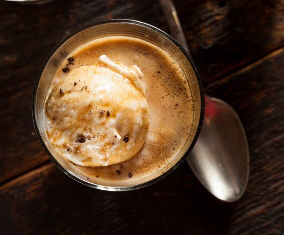 Sundae with Sweet Spreads Coconut Butter Healthy Caramel Sundae