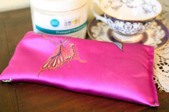 DIY Aromatherapy Eye Pillow