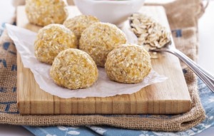 No-Bake Apple Pie Balls Recipe