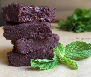 The Chocolatiest Mint Protein Fudge Recipe