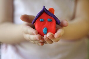 3 Ways to Have Fun With Kids on Rainy Days