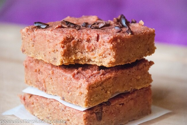 Desserts Recipe: Red Velvet Blondies 