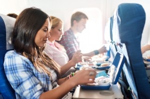2 Best Travel Tips to Avoid Gaining Weight on Vacation