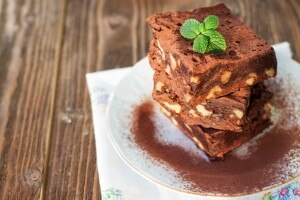 No-Bake Chocolate Peanut Butter Brownies