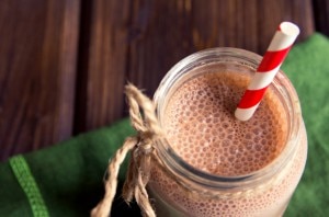 Top Belly-Friendly Protein Shake Picks