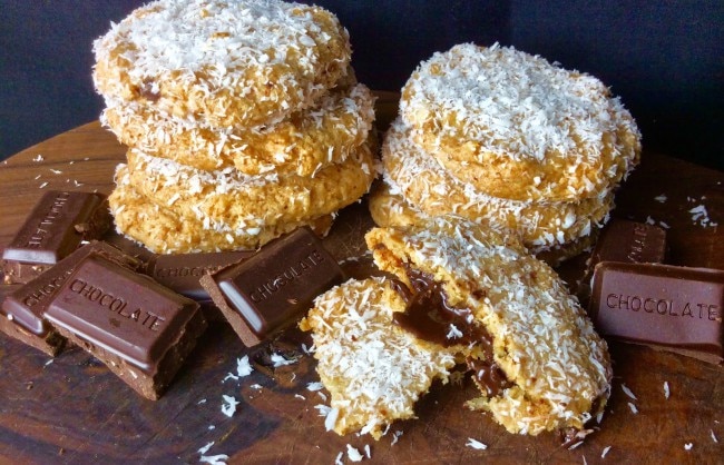 Chocolate-Coconut Protein Cookies Chocolate-Filled Coconut Cookies