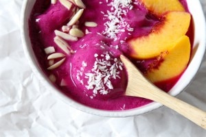 Pretty in Pitaya Smoothie Bowl
