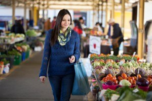 Shopping Smart at a Farmers' Market www.vitacost.com/blog