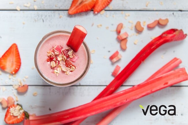 Rhubarb-Strawberry Pie Smoothie Recipe Overhead shot of rhubarb-strawberry smoothie recipe | www.vitacost.com/blog