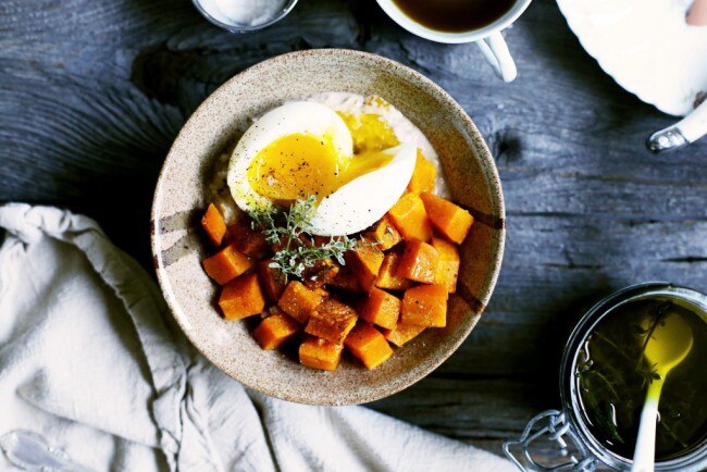 Savory Recipe: Squash & Egg Oatmeal  Oatmeal bowl with roasted squash and egg #healthybreakfast www.vitacost.com/blog