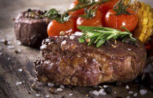 Grilled Steak With Heirloom Tomatoes www.vitacost.com/blog