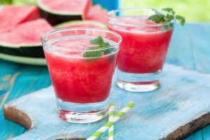 Watermelon smoothies with mint leaves #healthysummer www.vitacost.com/blog
