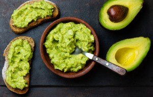 Guacamole Made With Matcha Powder in Wooden Bowl | www.vitacost.com/blog