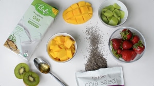 3 Homemade Fruit Ice Pops Recipes Ingredients for healthy frozen ice pops #kidtested #momapproved www.vitacost.com/blog