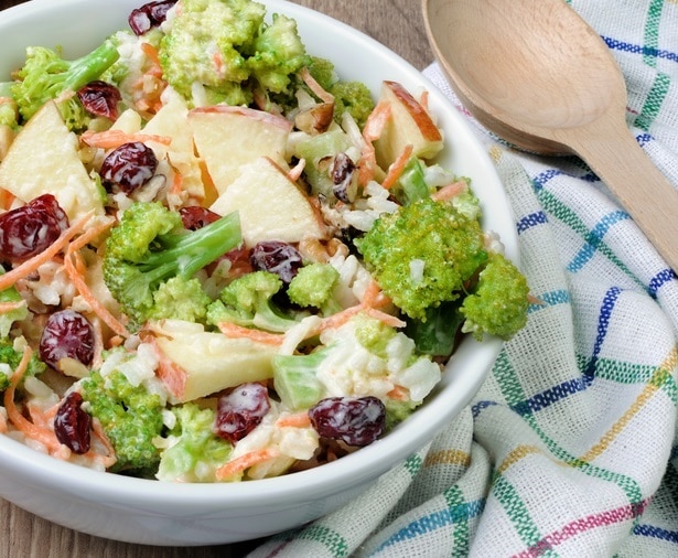 Healthy broccoli salad recipe with apple | www.vitacost.com/blog
