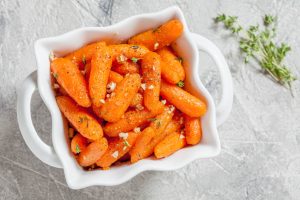 Honey-Roasted Baby Carrots with Thyme | Vitacost.com/Blog