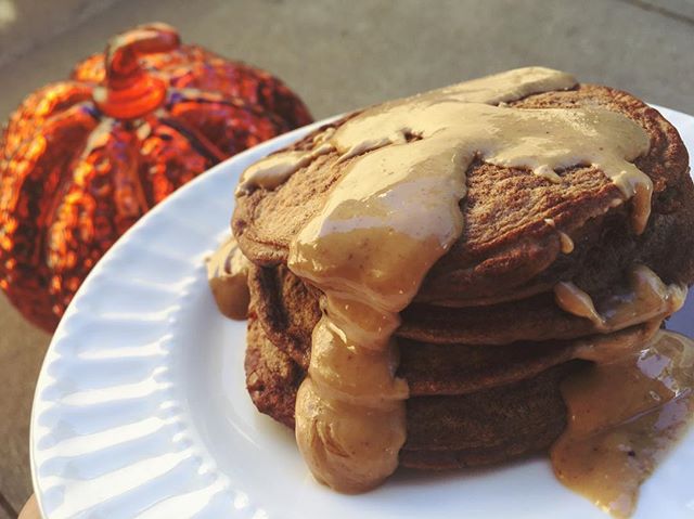 Easy, Low-Carb Pumpkin-Chocolate Pancakes Stack of Chocolate-Pumpkin Protein Pancakes with Peanut Butter Drizzle | Vitacost.com/blog