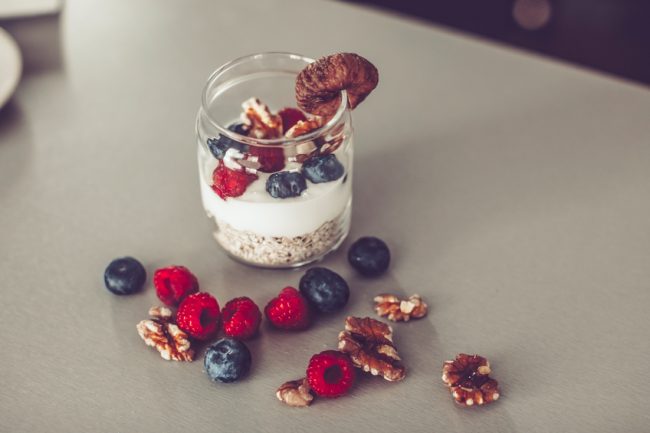 Calcium-Rich Vegan Oats with Berries and Dried Figs | Vitacost.com/Blog